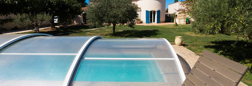 Abri de piscine